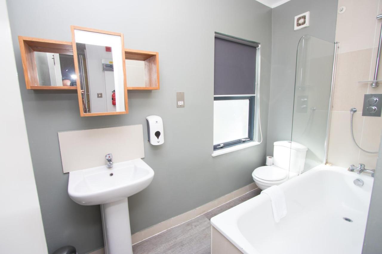 Westciti Croydon Serviced Apartments Екстер'єр фото