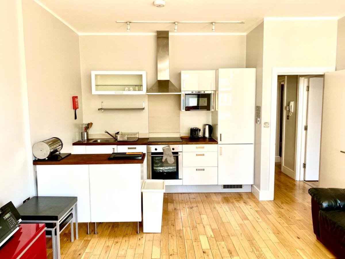 Westciti Croydon Serviced Apartments Екстер'єр фото